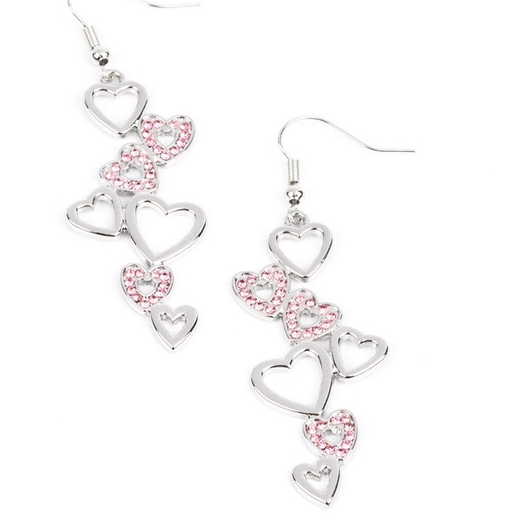 💓 💓Heart shaped Earrings - Pink - Picture 3 of 3